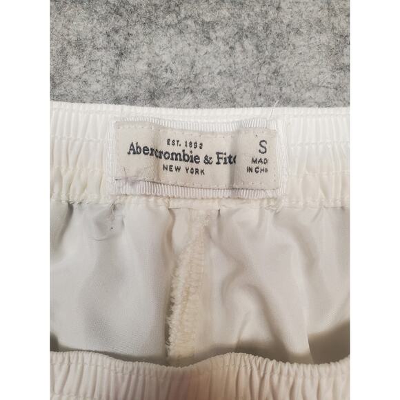 Women's Abercrombie S Drawstring Waist White Floral Crochet Shorts Festival - Picture 3 of 7